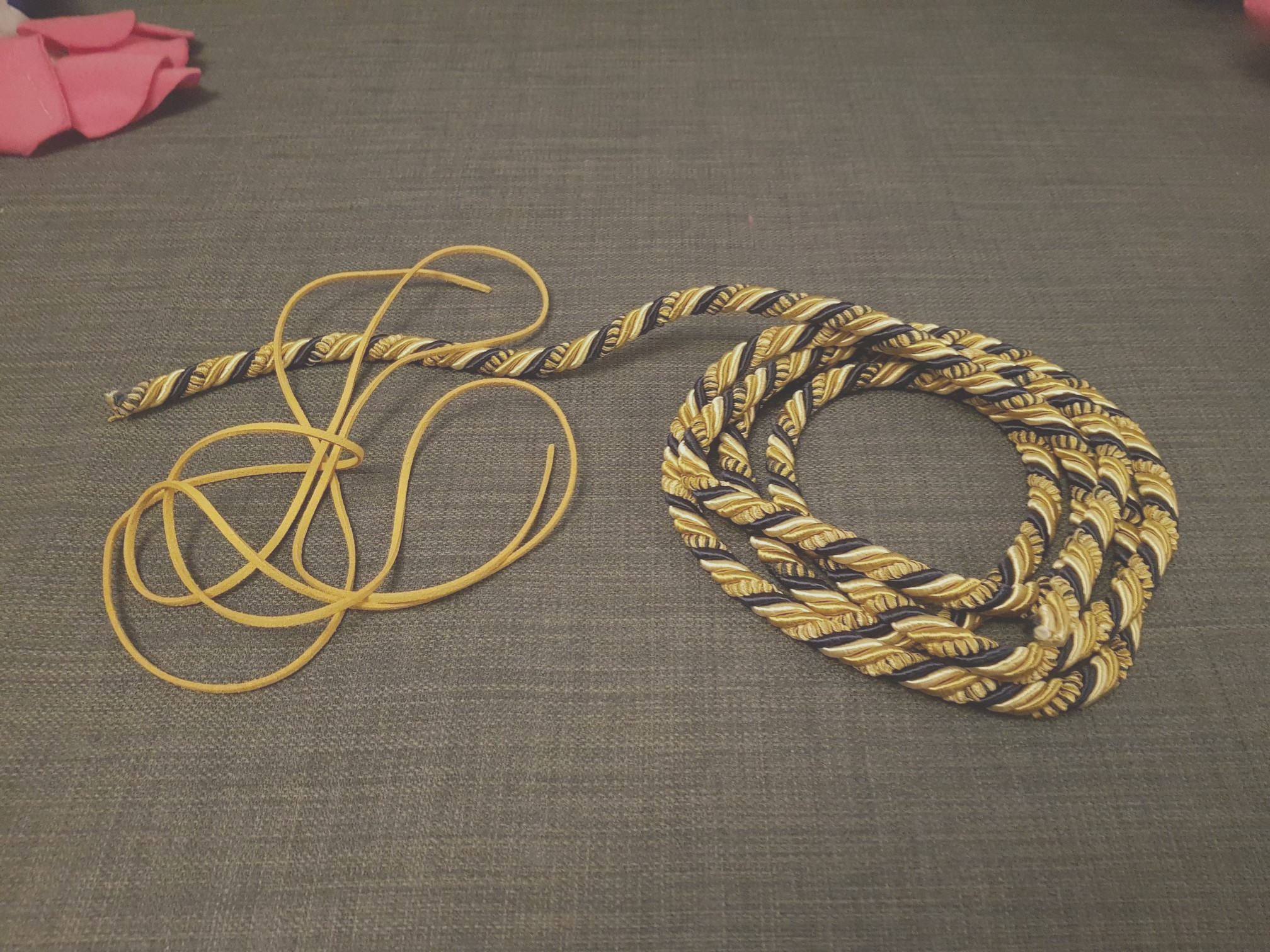 Oops, wrong cord, way too thick.